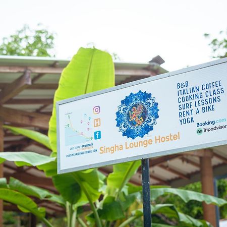 Hostel Singha Lounge Unawatuna Esterno foto