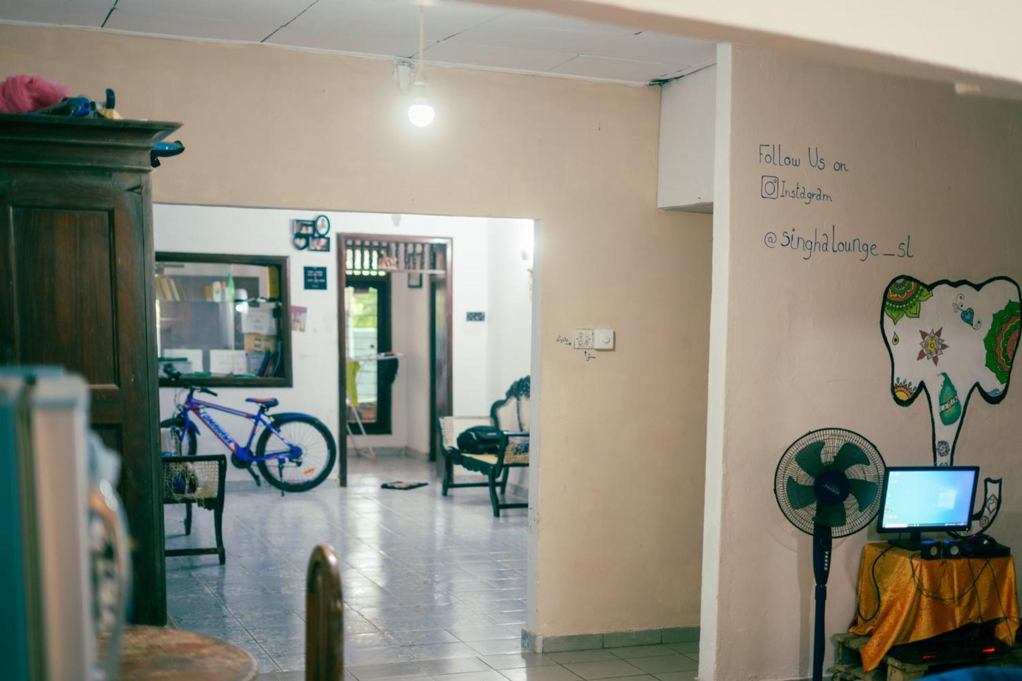Hostel Singha Lounge Unawatuna Esterno foto